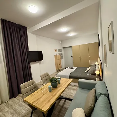 Cozy Place アパート *