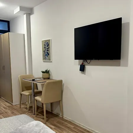 Апартаменты Cozy Place *